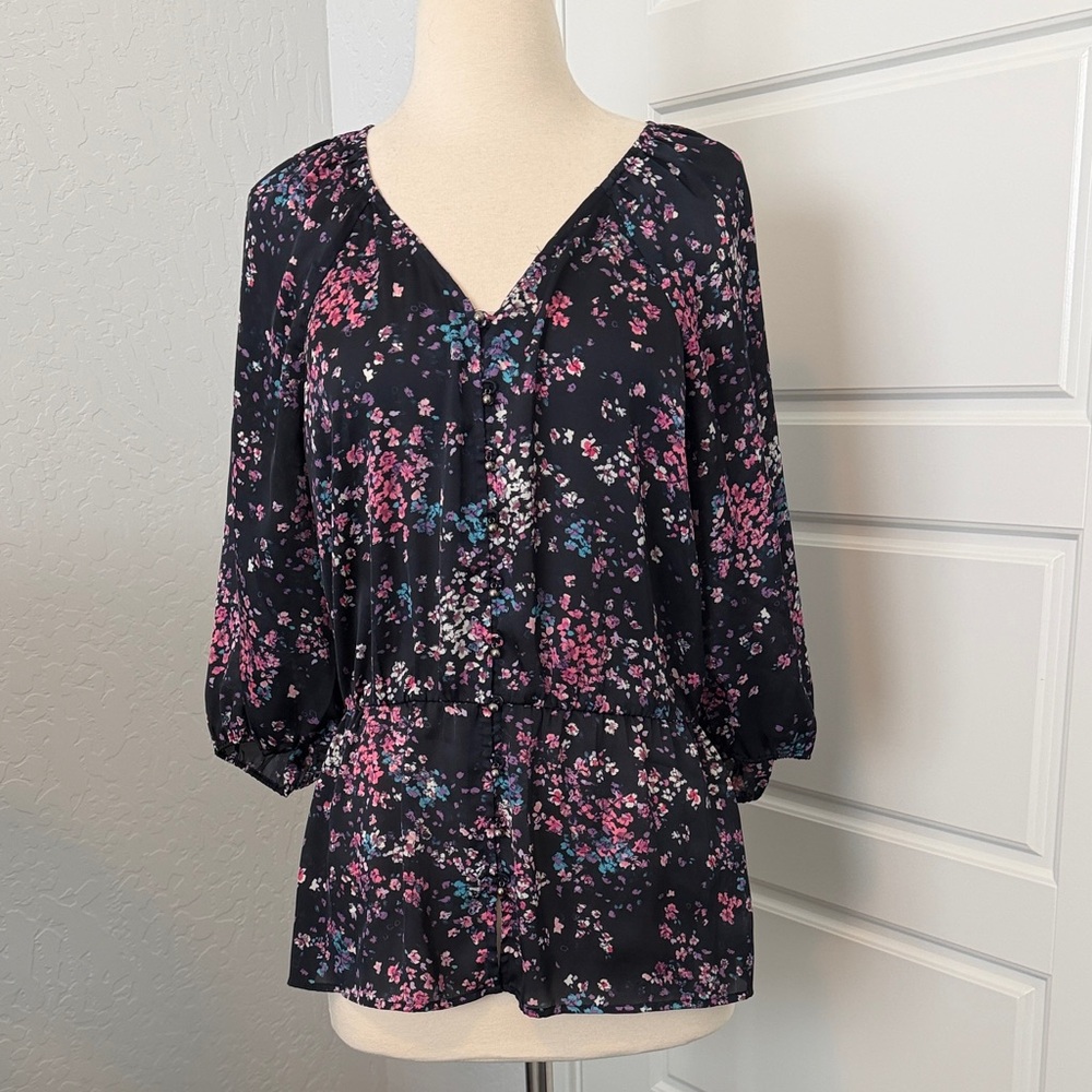 3/$25 🌟 Banana Republic Blouse